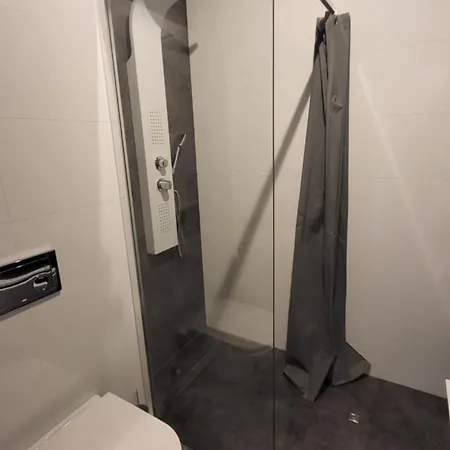 Apartment Pod Debowcem - Starzynskiego Valley *